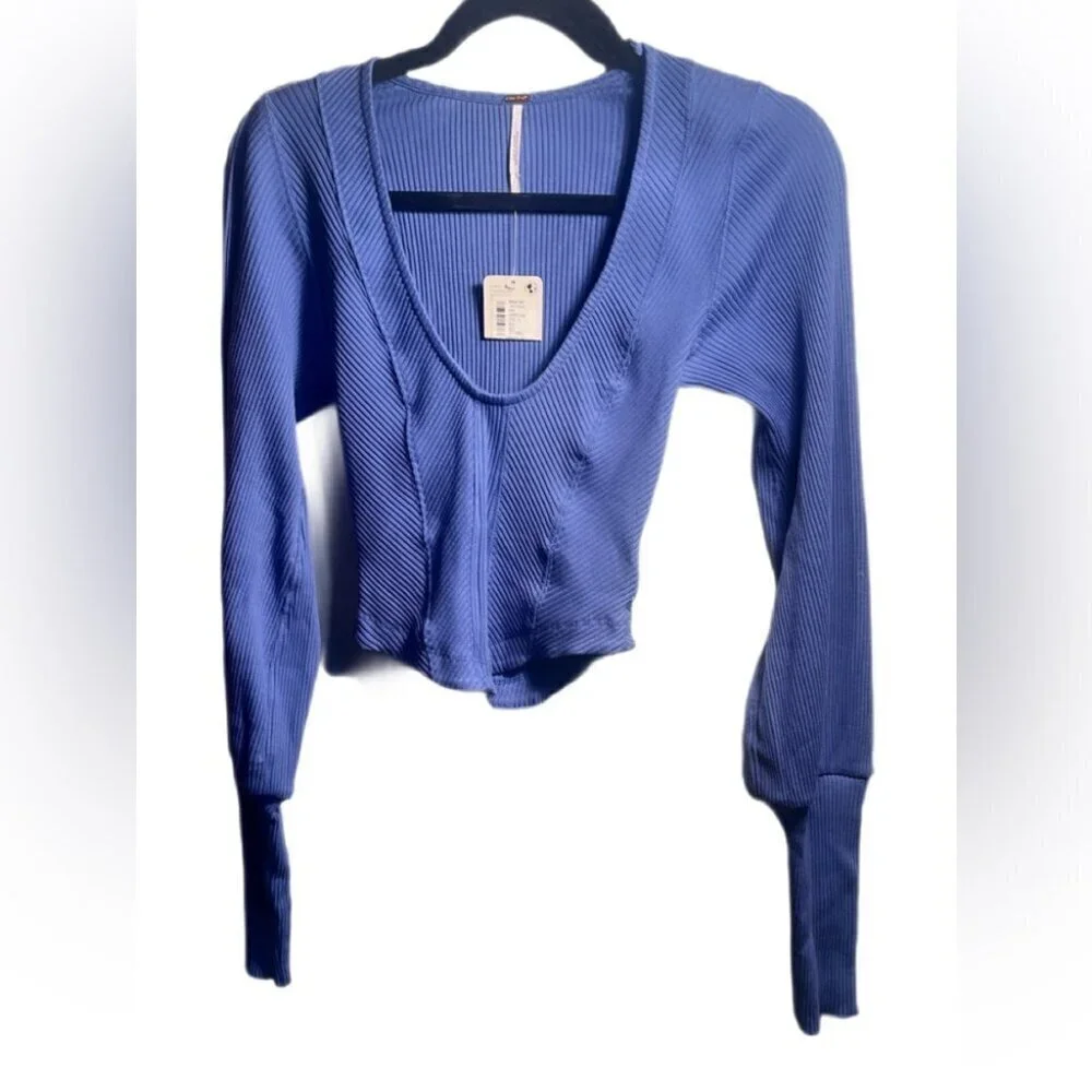 NWT Free People “Petra” long sleeve cotton seam detail blue stretch crop top S